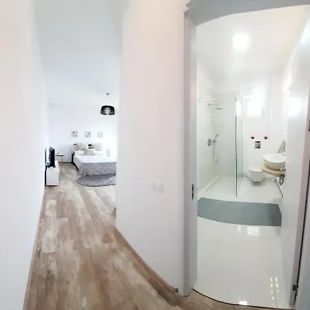 White Studio * Pitesti