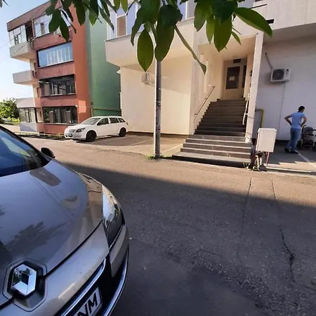 Apartment White Studio Pitesti