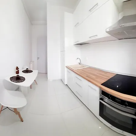 Apartment White Studio *