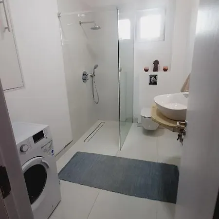 Apartment White Studio Pitesti